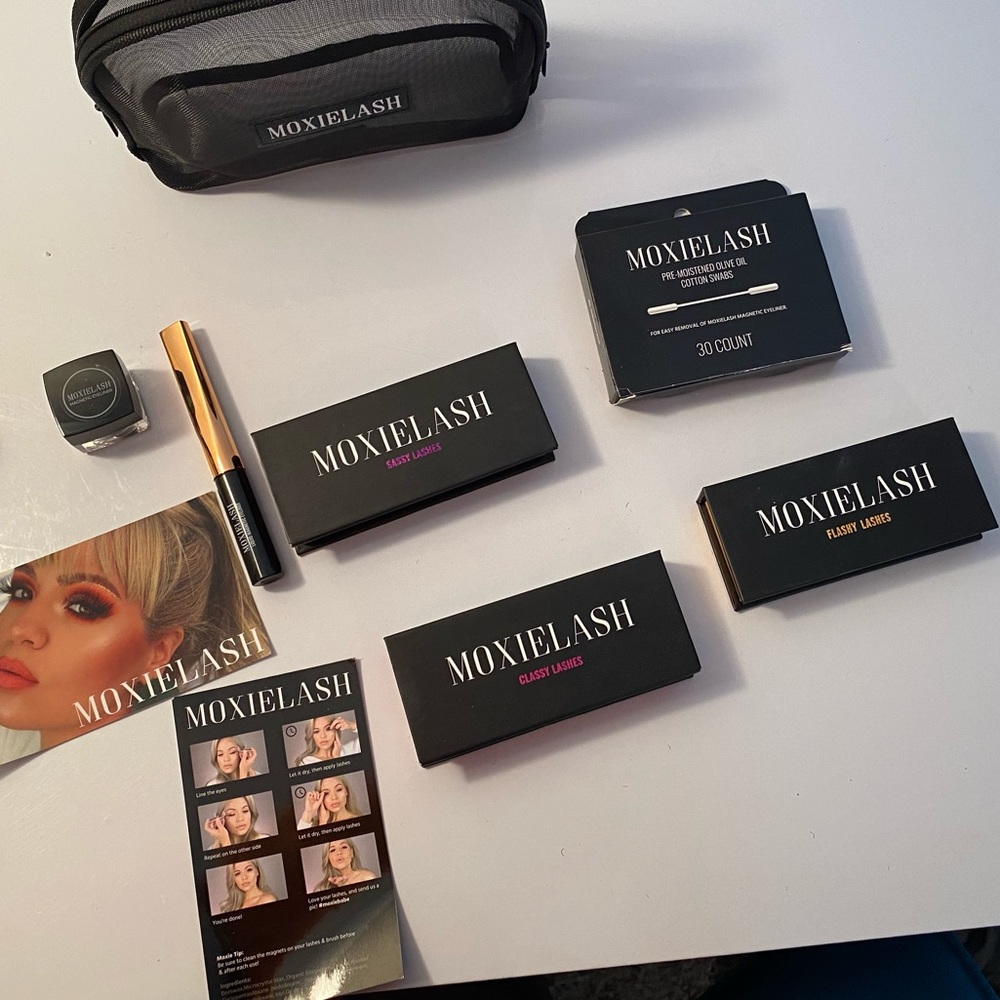 Moxie Lash Kit-  3 lash kit and 2 magnetic liners
